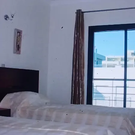 Meia Floor * Λάγος