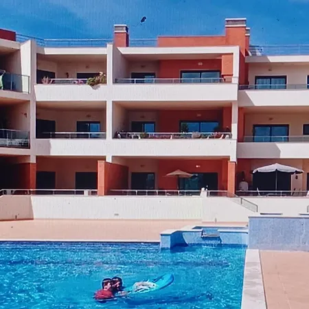 Meia Floor Apartment *